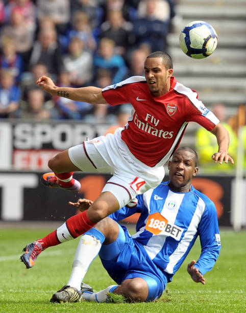 于球场上的 于球场上的